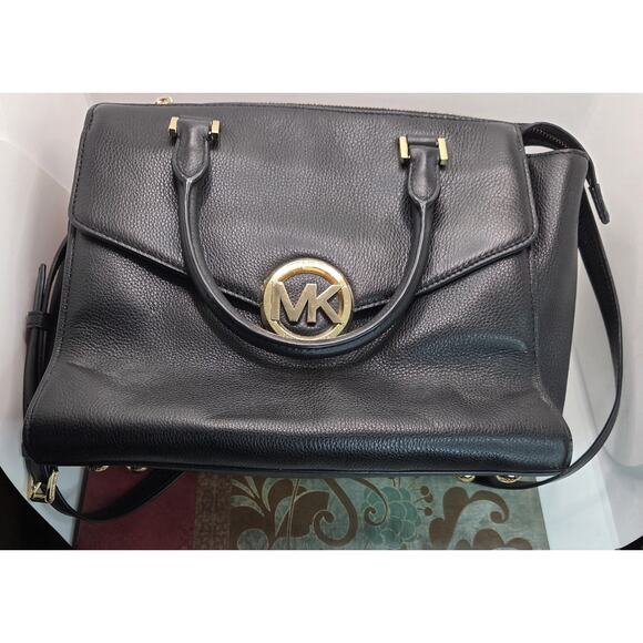 Michael Kors Manhattan Womens Satchel Handbag Black Pebble Gold Hardware W Strap - Picture 1 of 16